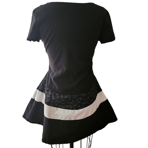 Black, White & Gray Flared Dress with Cat Print - Kiitsch Couture - size M - Picture 3 of 7